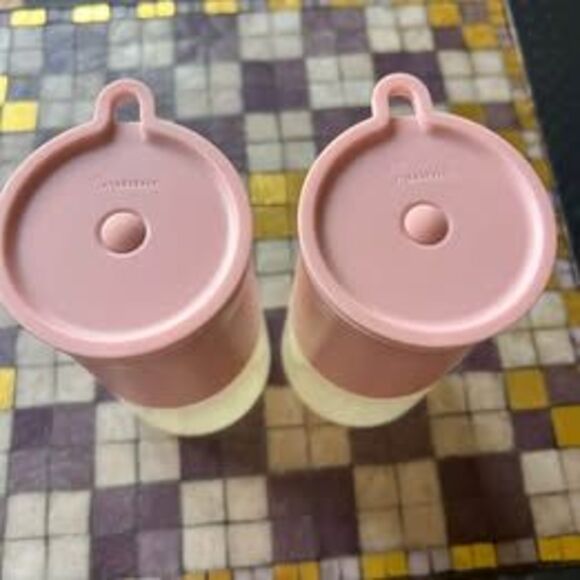 Set of Two Frozen Slushie or Cocktail Pink Silicone Travel Cups - Picture 3 of 4